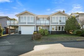 819 Athena Place (Upper) - Beautiful 3 bed home available now!