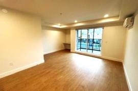 #201-45 Haliburton Street